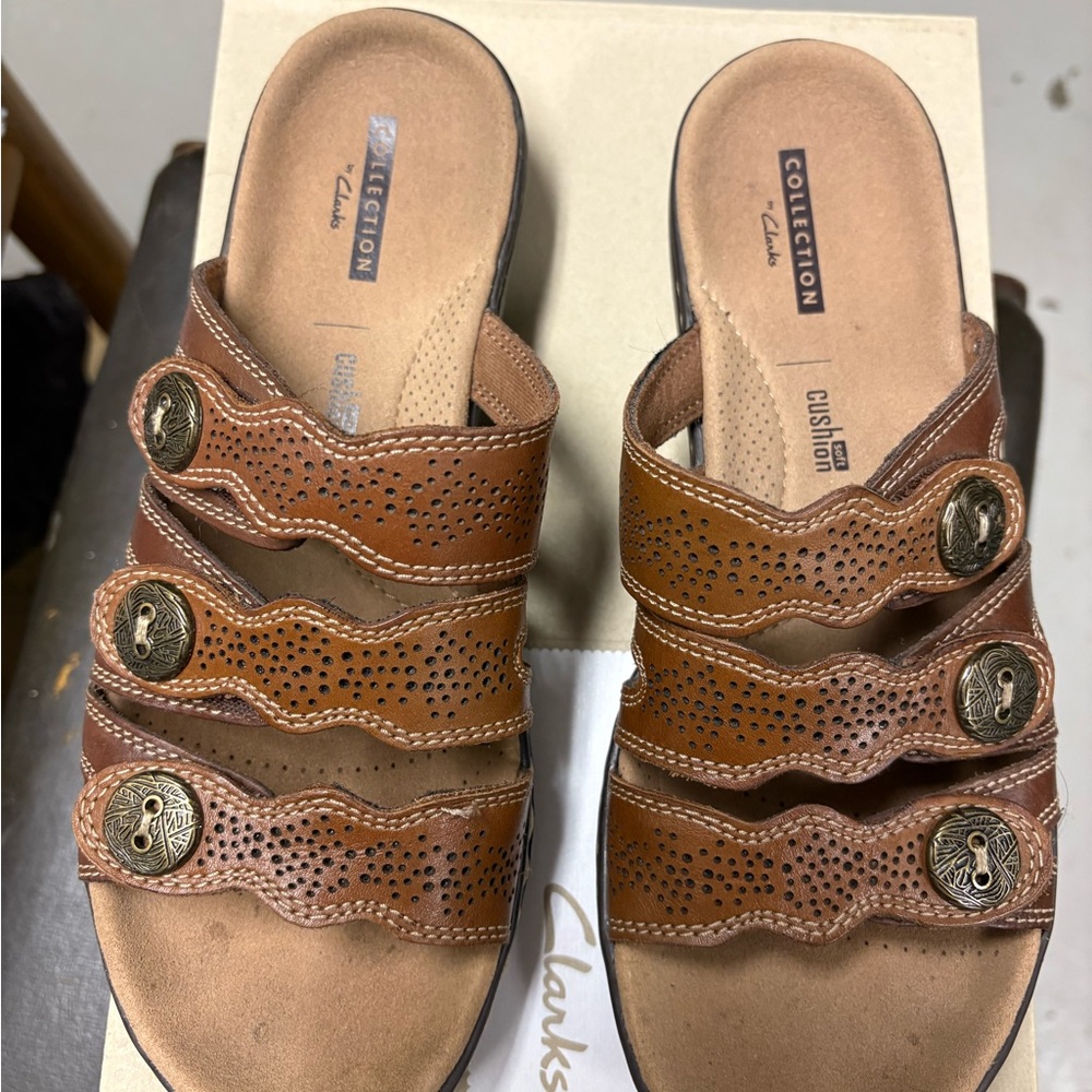Clarks Women's Brown Sandals